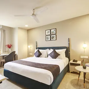 Saltstayz Select - Golf Course Road & Sector 27 Gurgaon