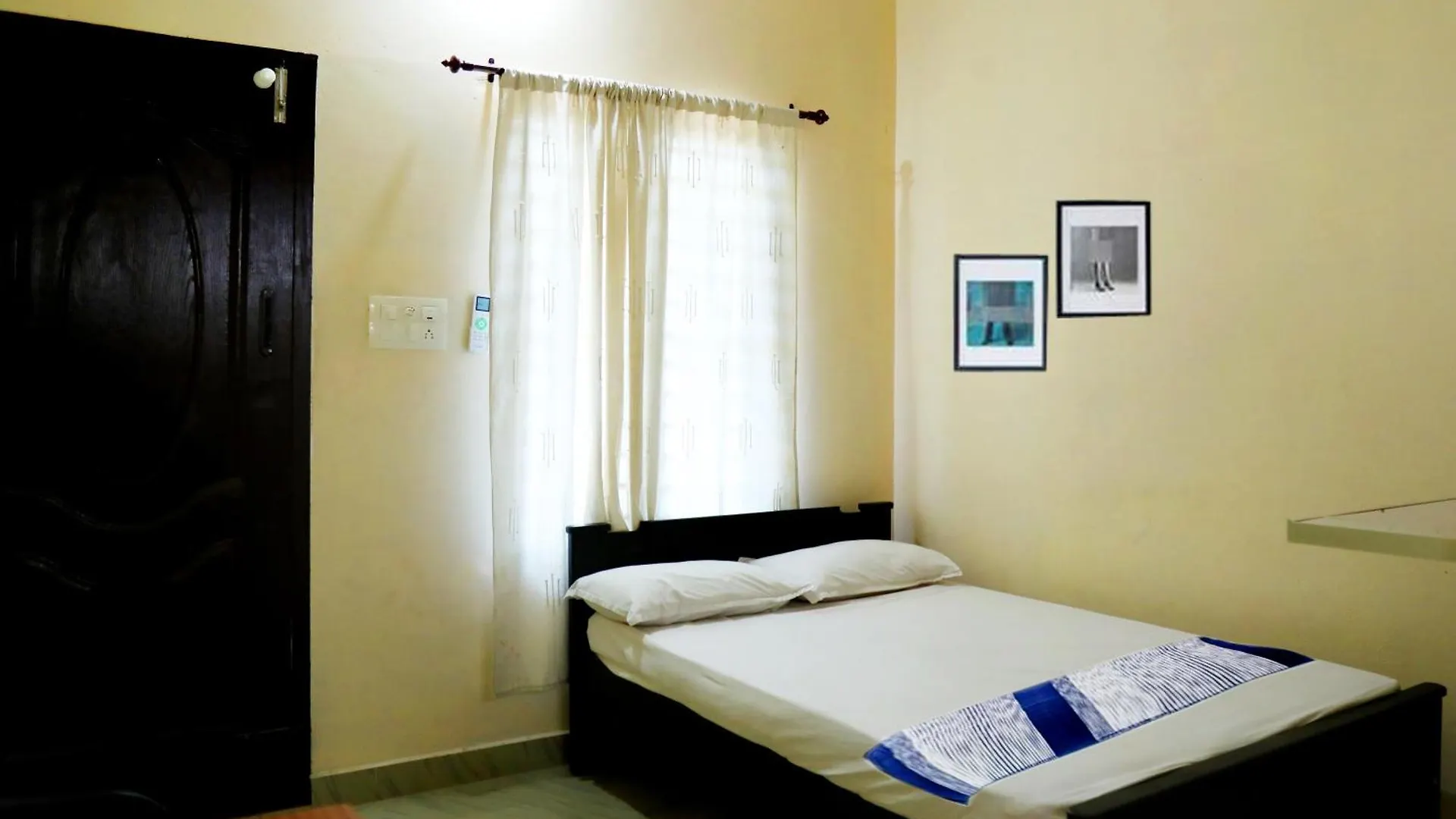 Hotel Kochu Mariya Residency Punalur