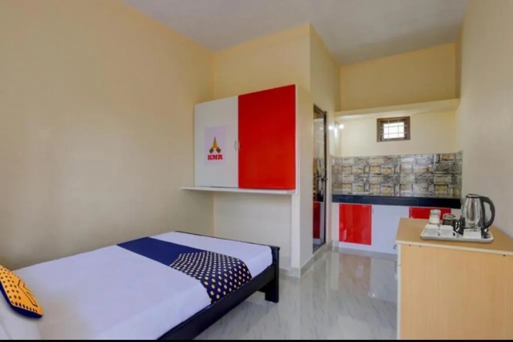 Hotel Kochu Mariya Residency Punalur